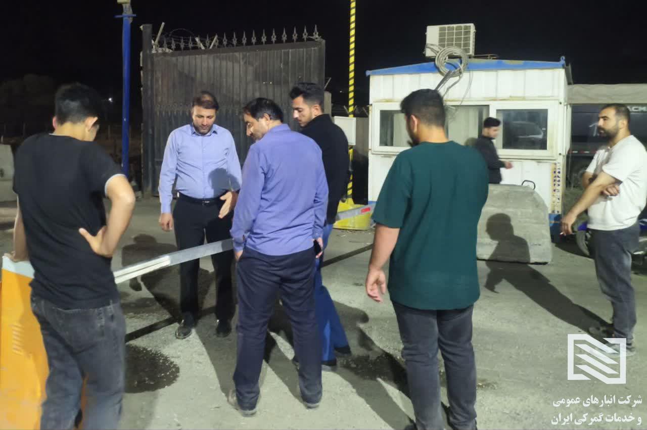 بازدید شبانه مدیرعامل شرکت انبارهای عمومی و خدمات گمرکی جلفا از روند فعالیت‌های عملیاتی پایانه نوردوز 1